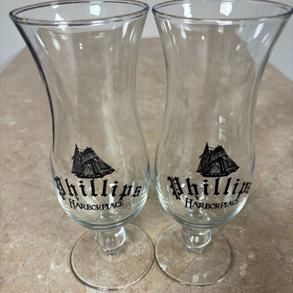 Phillips Maryland Seafood Restaurant Harborplace Baltimore Hurricane Glass Set - Picture 1 of 2